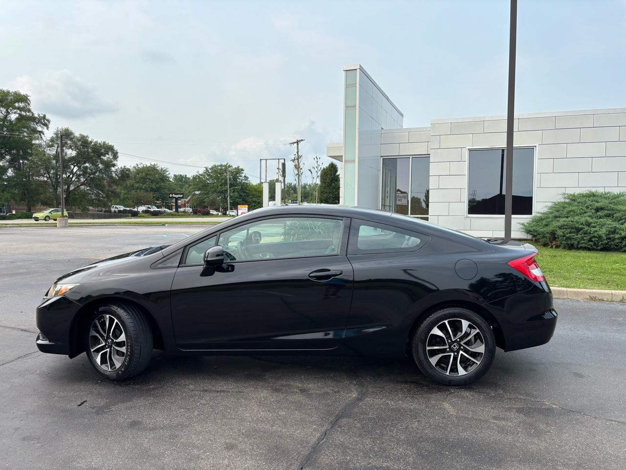 Honda Civic EX Coupe 5-Speed AT 2013