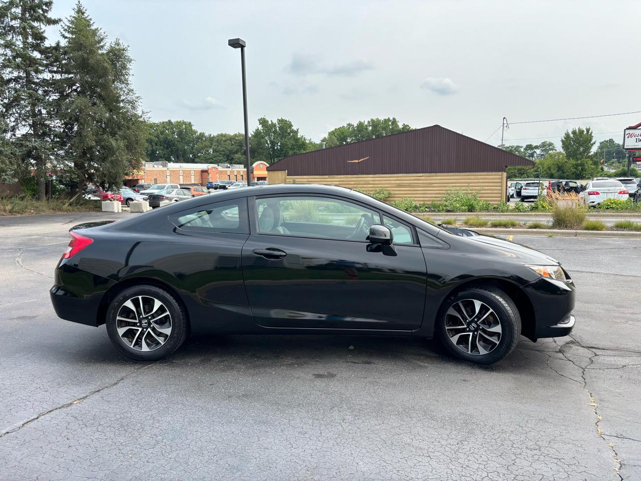 Honda Civic EX Coupe 5-Speed AT 2013