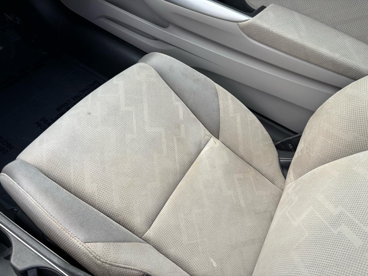 Honda Civic EX Coupe 5-Speed AT 2013