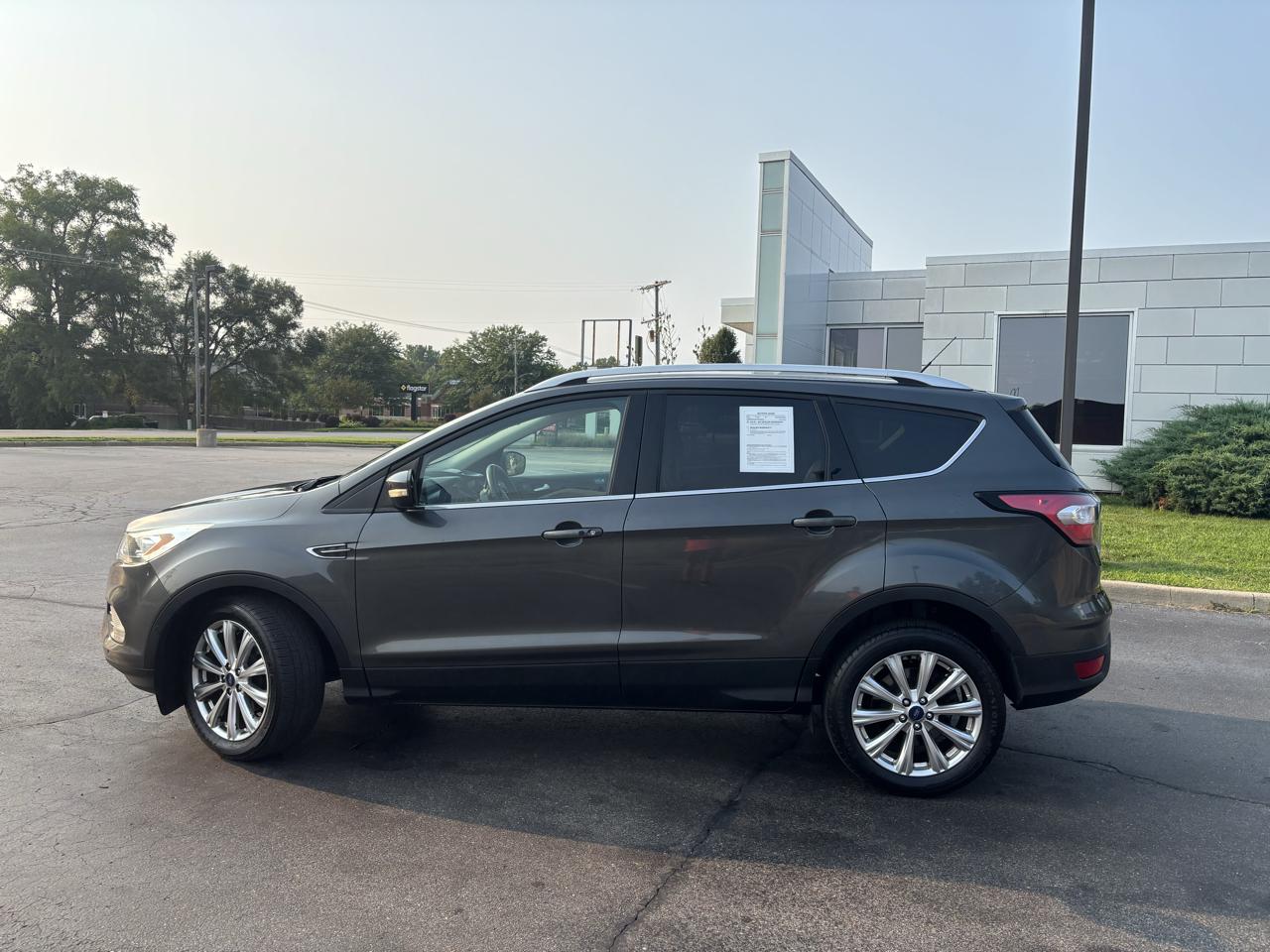 Ford Escape Titanium FWD 2017