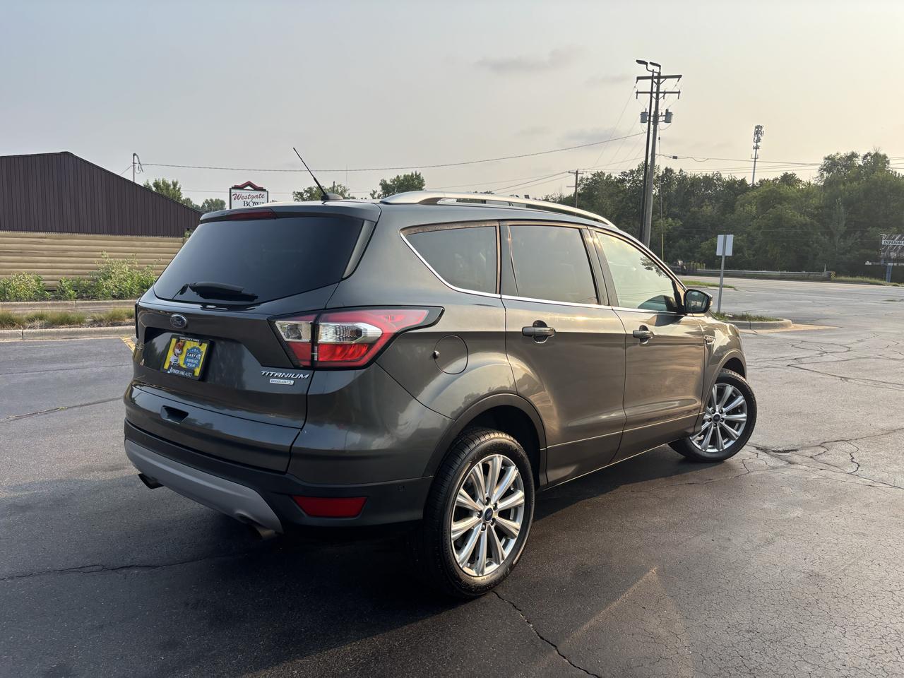 Ford Escape Titanium FWD 2017