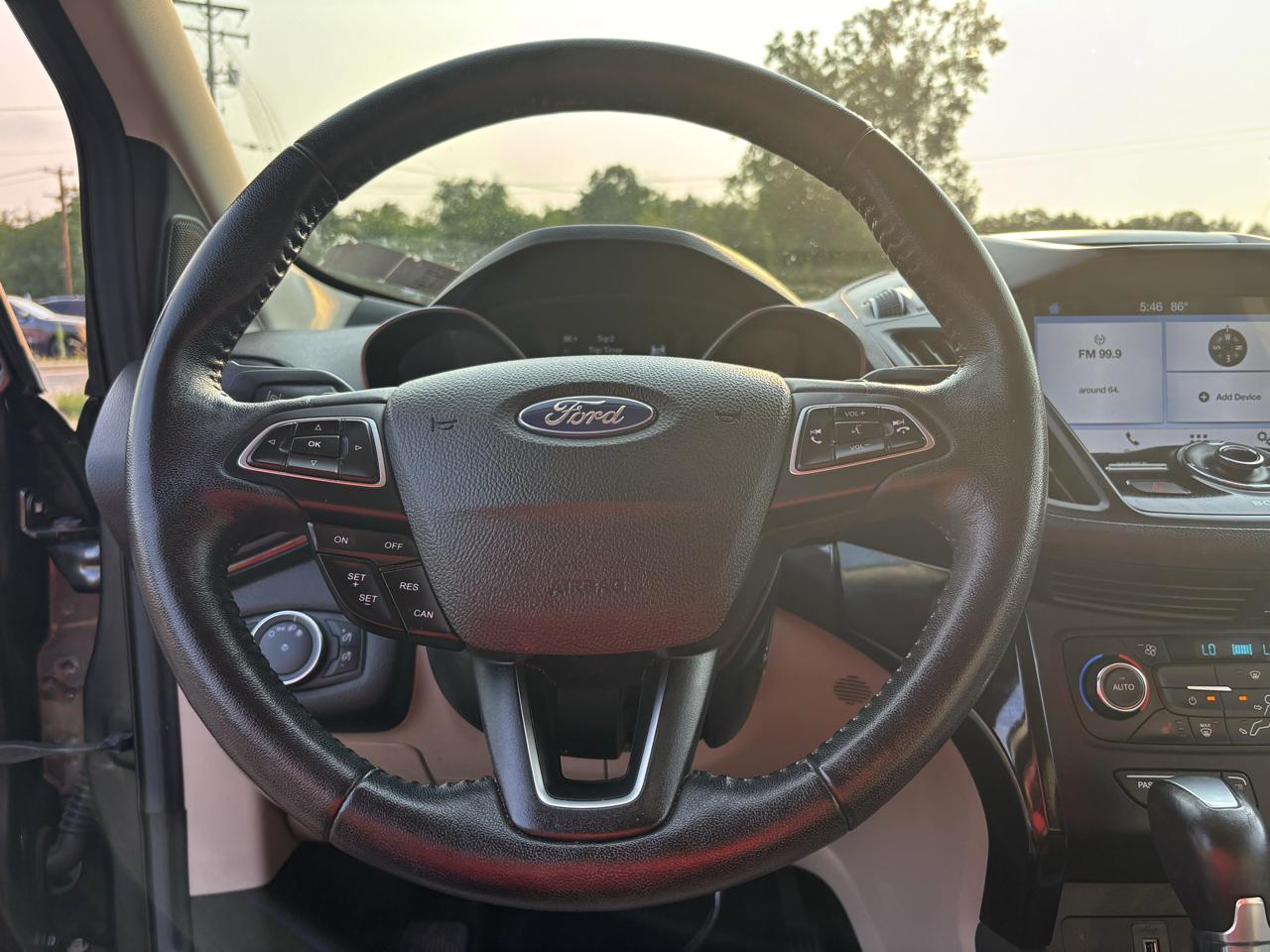 Ford Escape Titanium FWD 2017