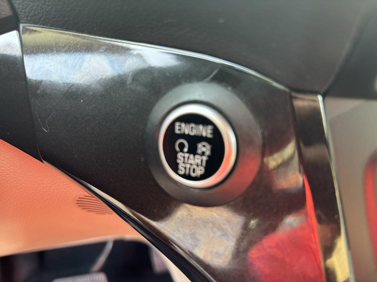 Ford Escape Titanium FWD 2017