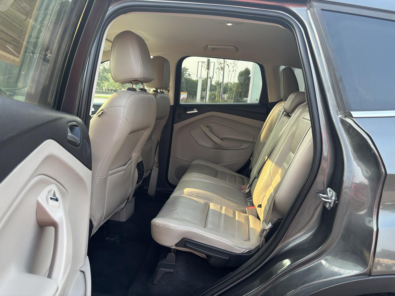 Ford Escape Titanium FWD 2017