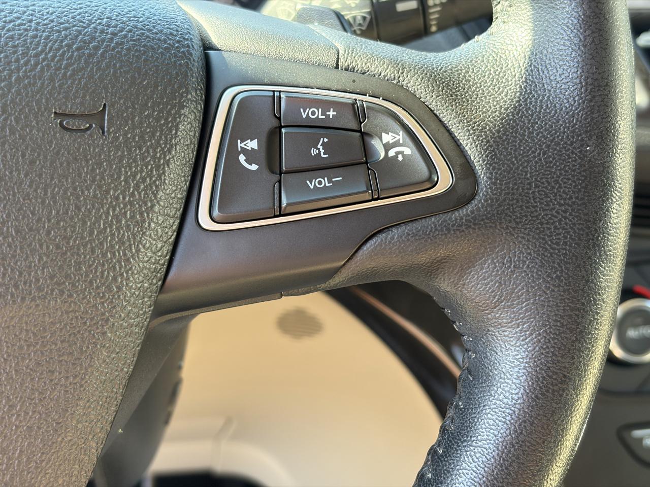 Ford Escape Titanium FWD 2017