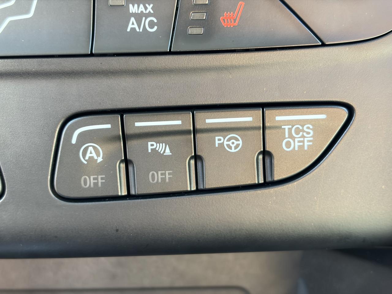 Ford Escape Titanium FWD 2017