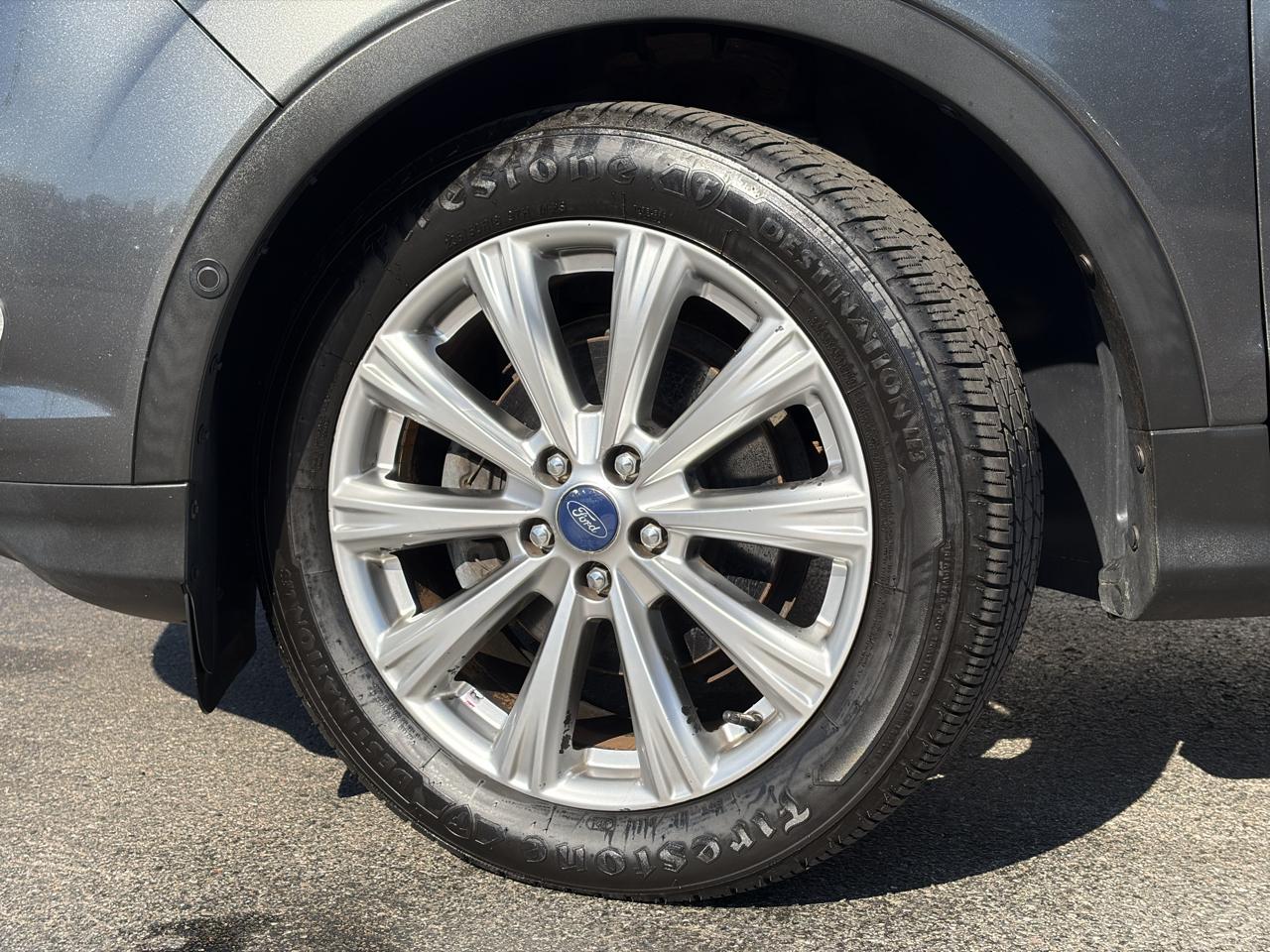 Ford Escape Titanium FWD 2017