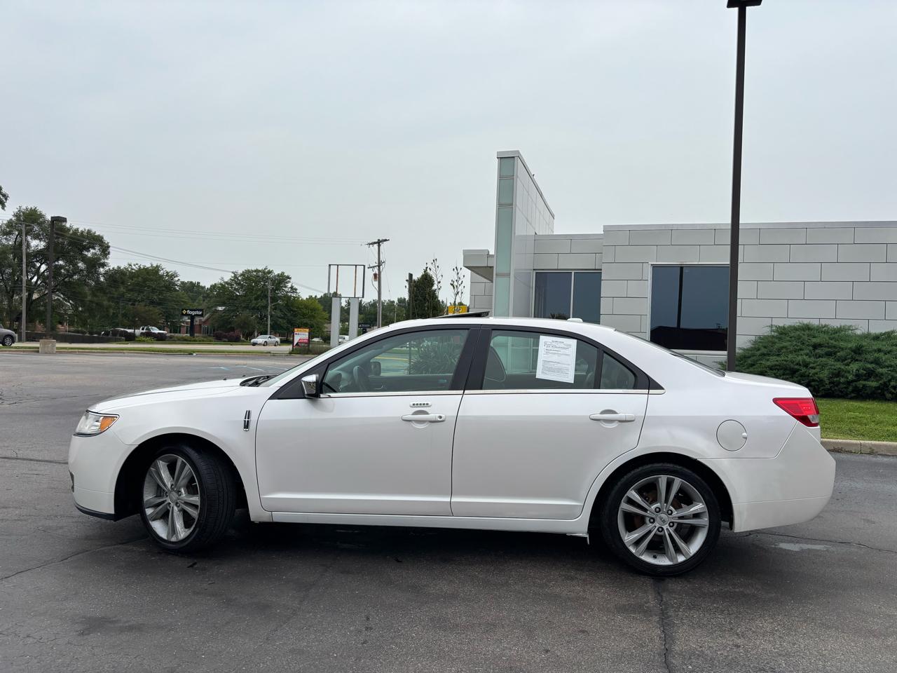 Lincoln MKZ FWD 2010