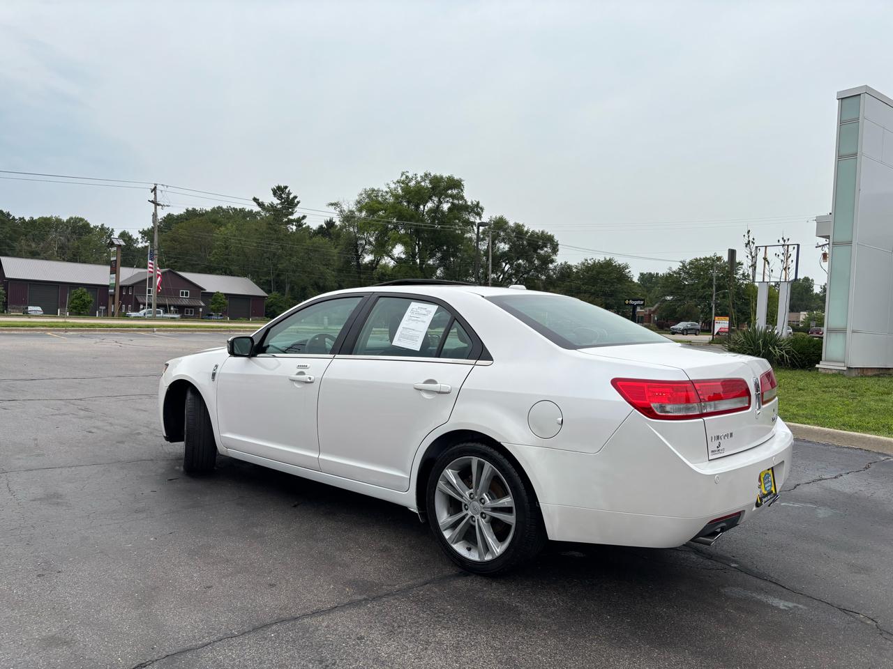 Lincoln MKZ FWD 2010