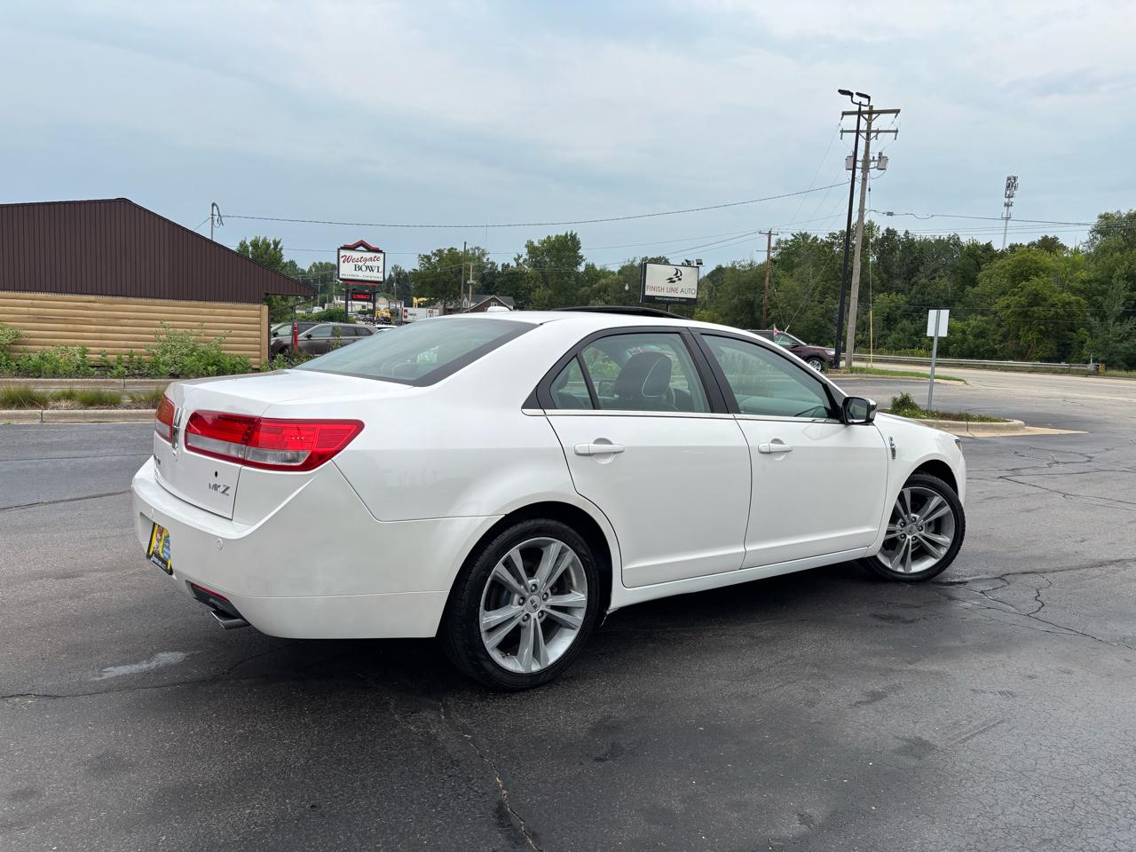Lincoln MKZ FWD 2010