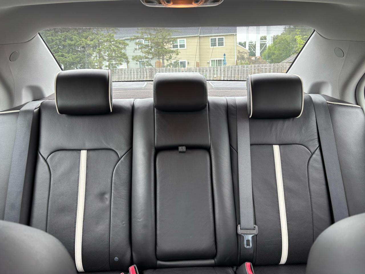Lincoln MKZ FWD 2010