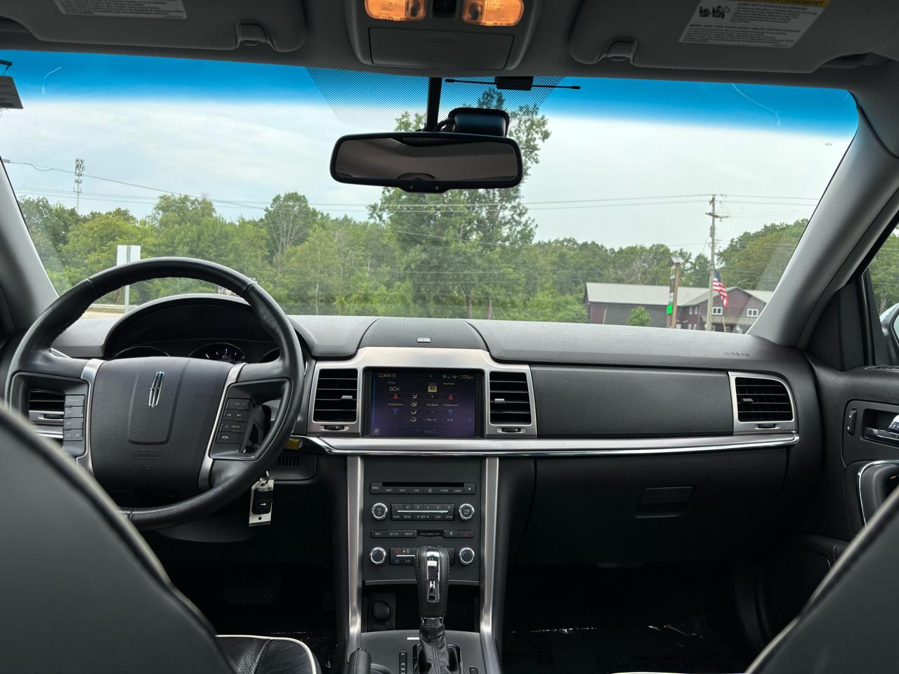 Lincoln MKZ FWD 2010
