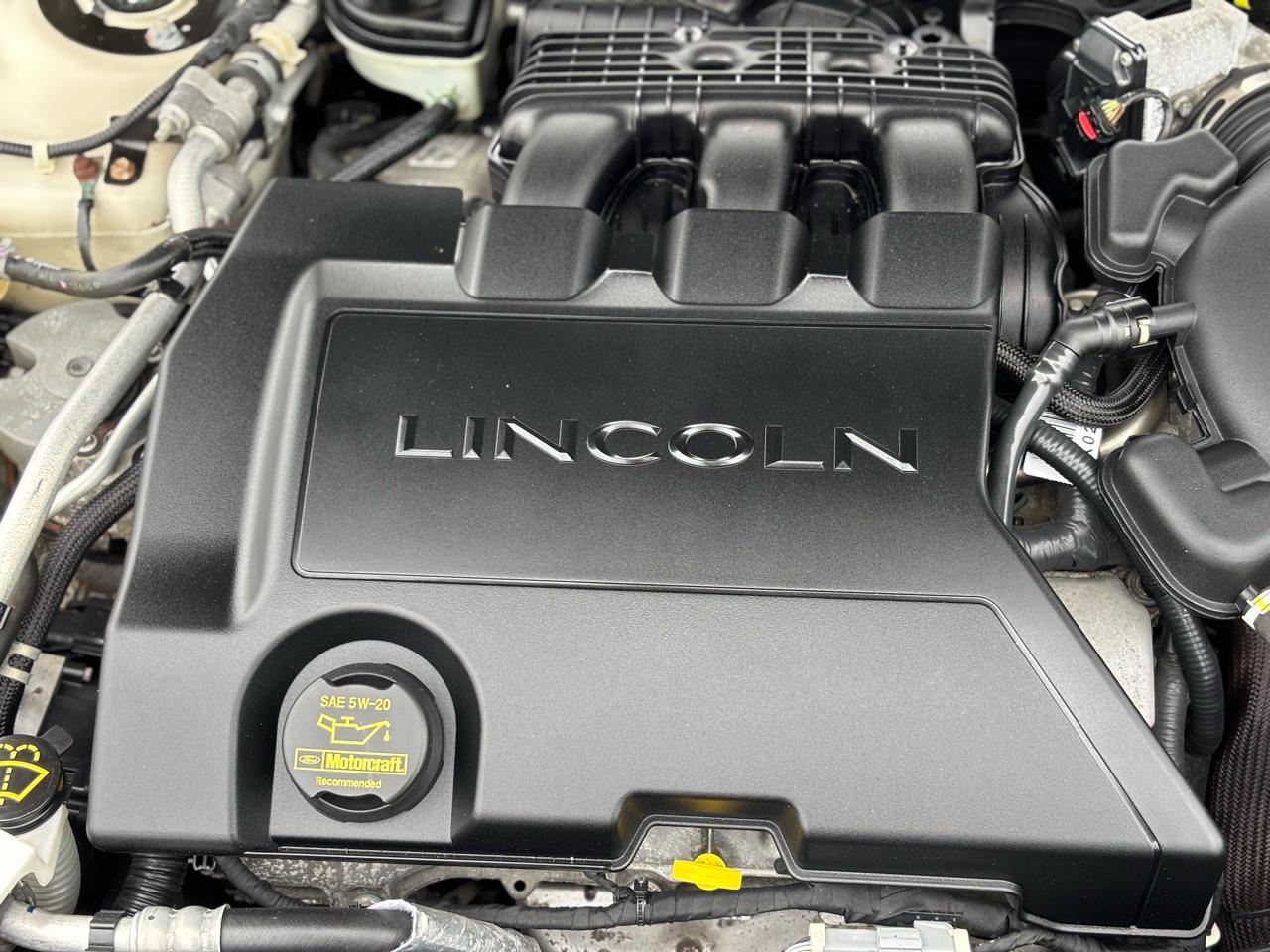 Lincoln MKZ FWD 2010