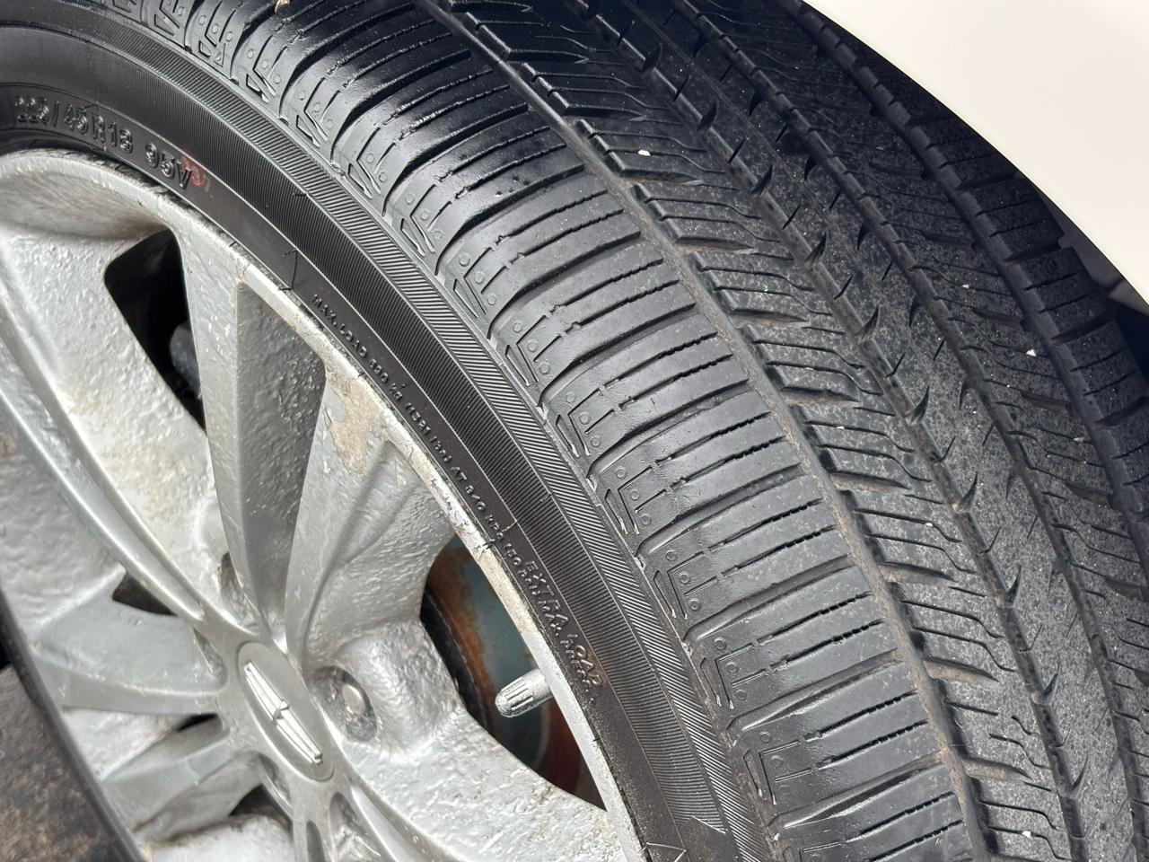 Lincoln MKZ FWD 2010