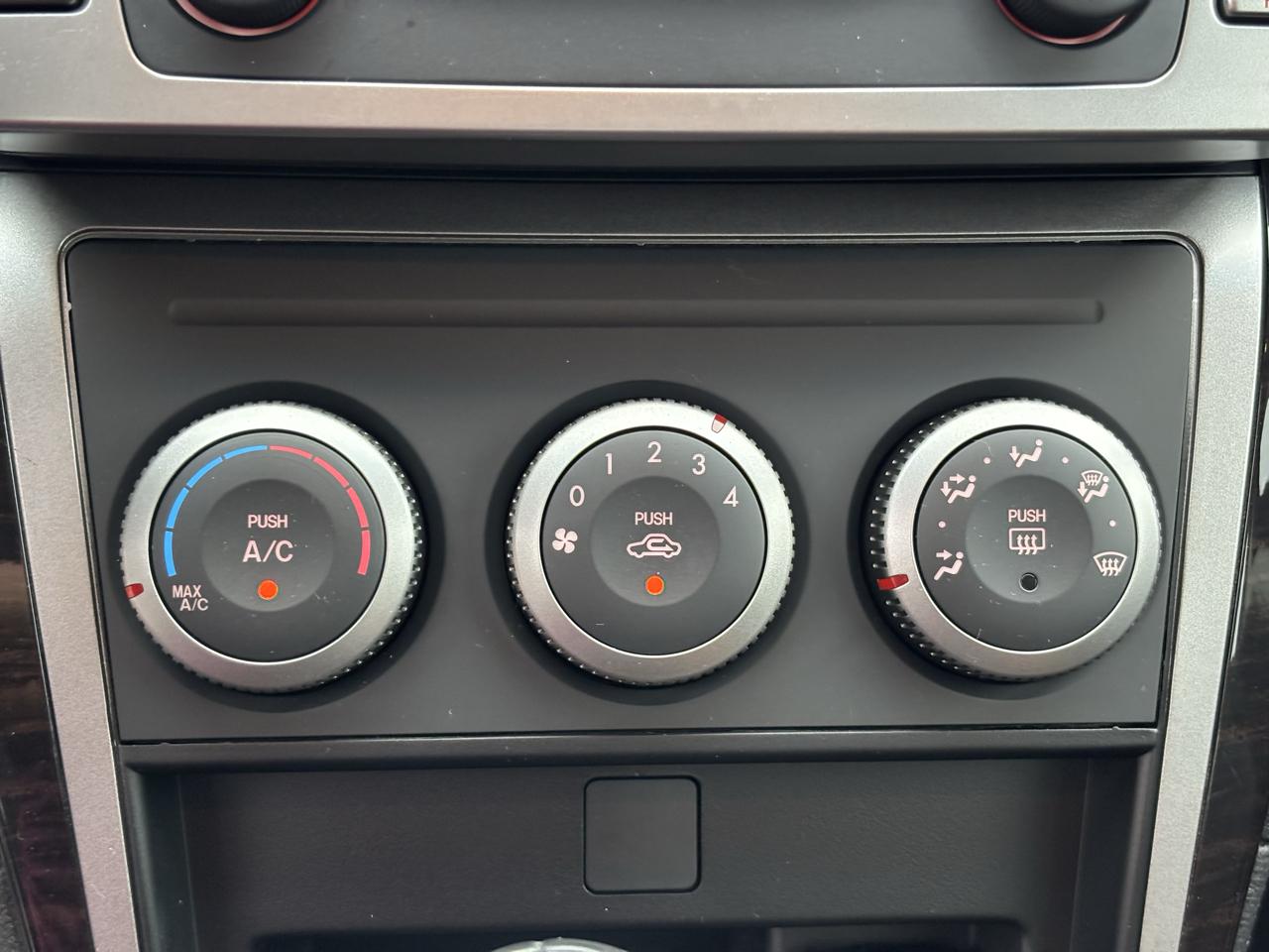 Mazda MAZDA6 i Touring 2013