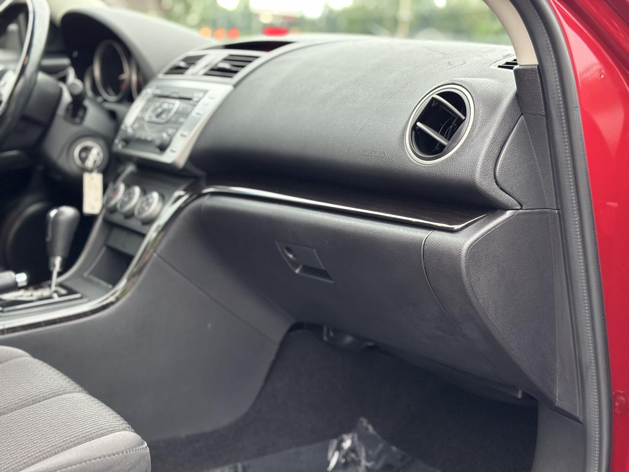 Mazda MAZDA6 i Touring 2013