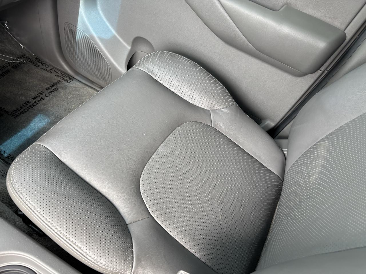 Nissan Frontier SL Crew Cab 4WD 2011