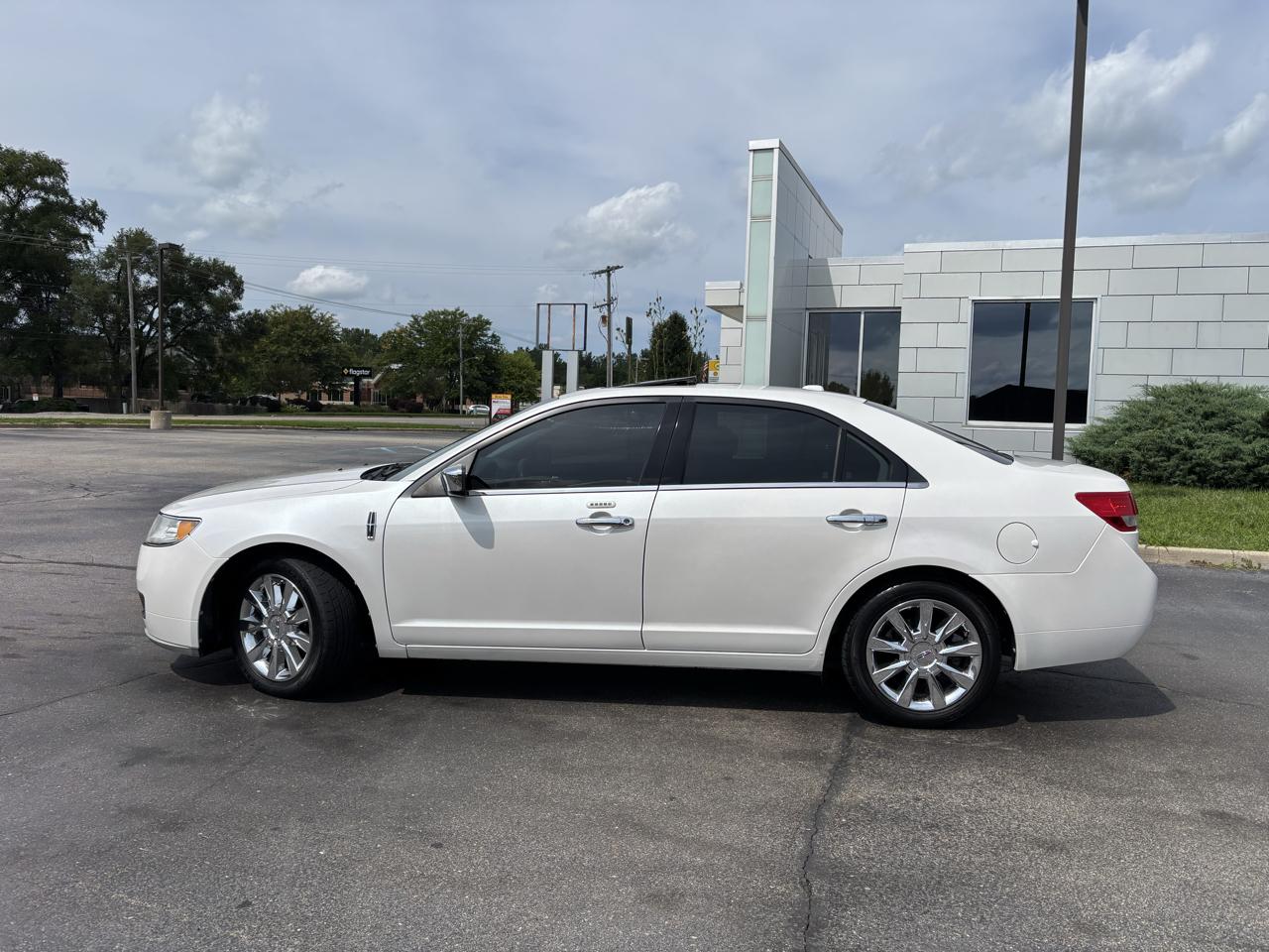 Lincoln MKZ AWD 2010