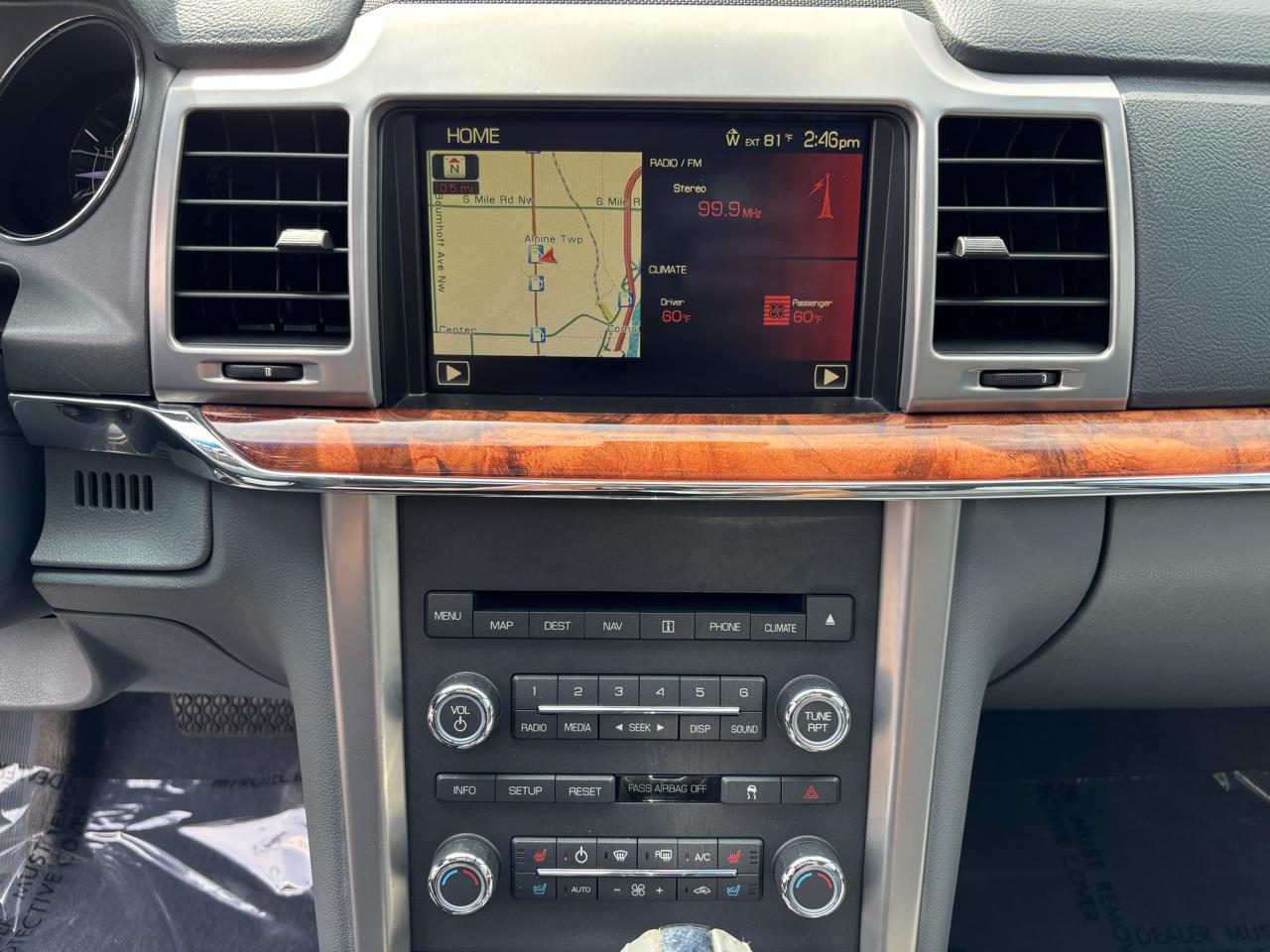 Lincoln MKZ AWD 2010