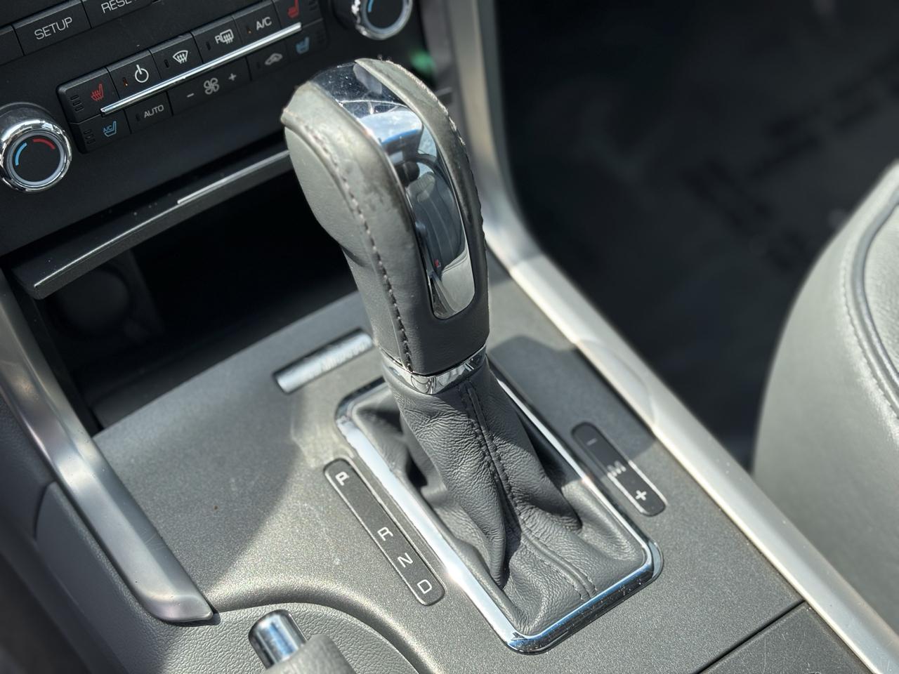 Lincoln MKZ AWD 2010