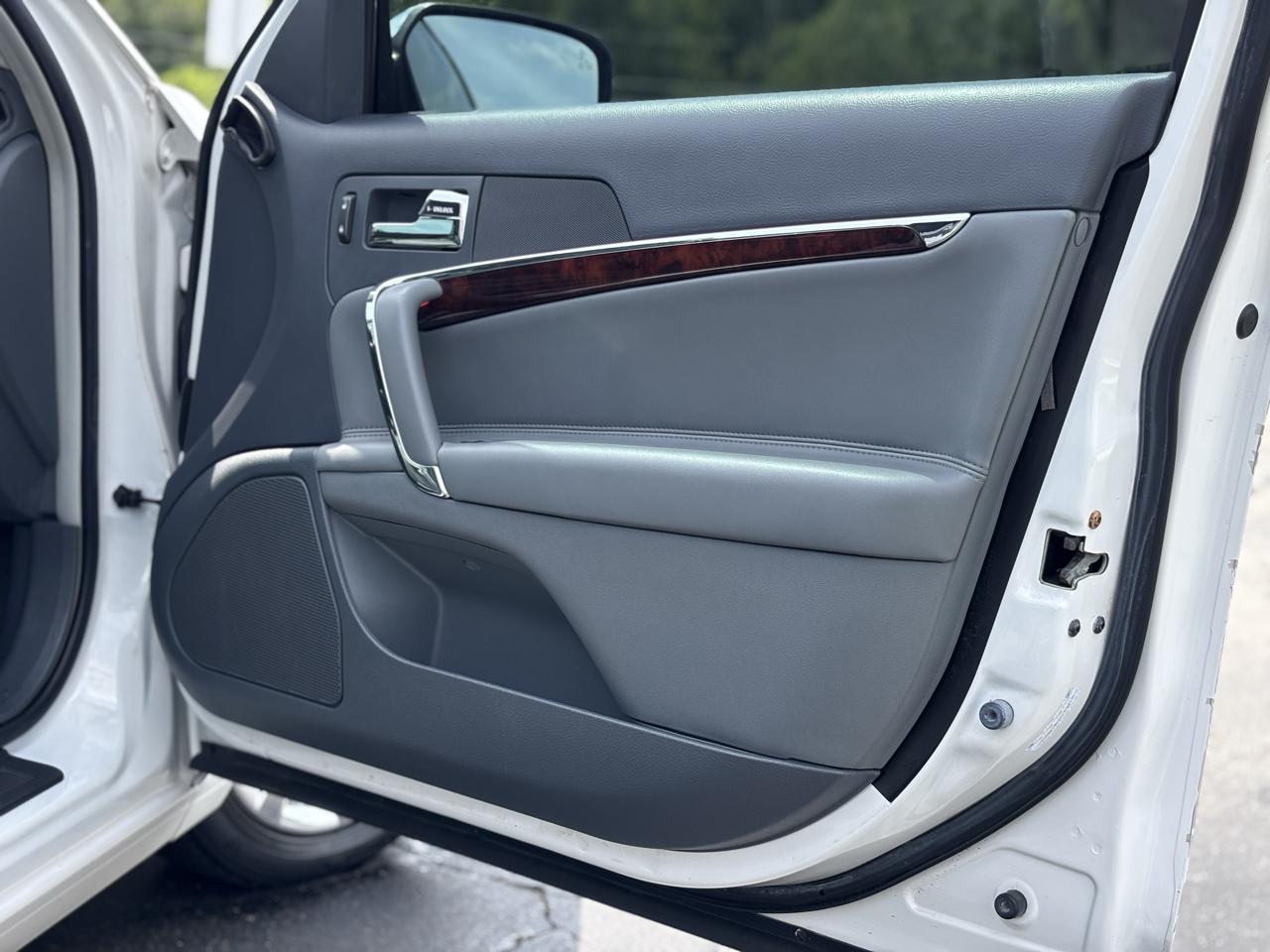 Lincoln MKZ AWD 2010