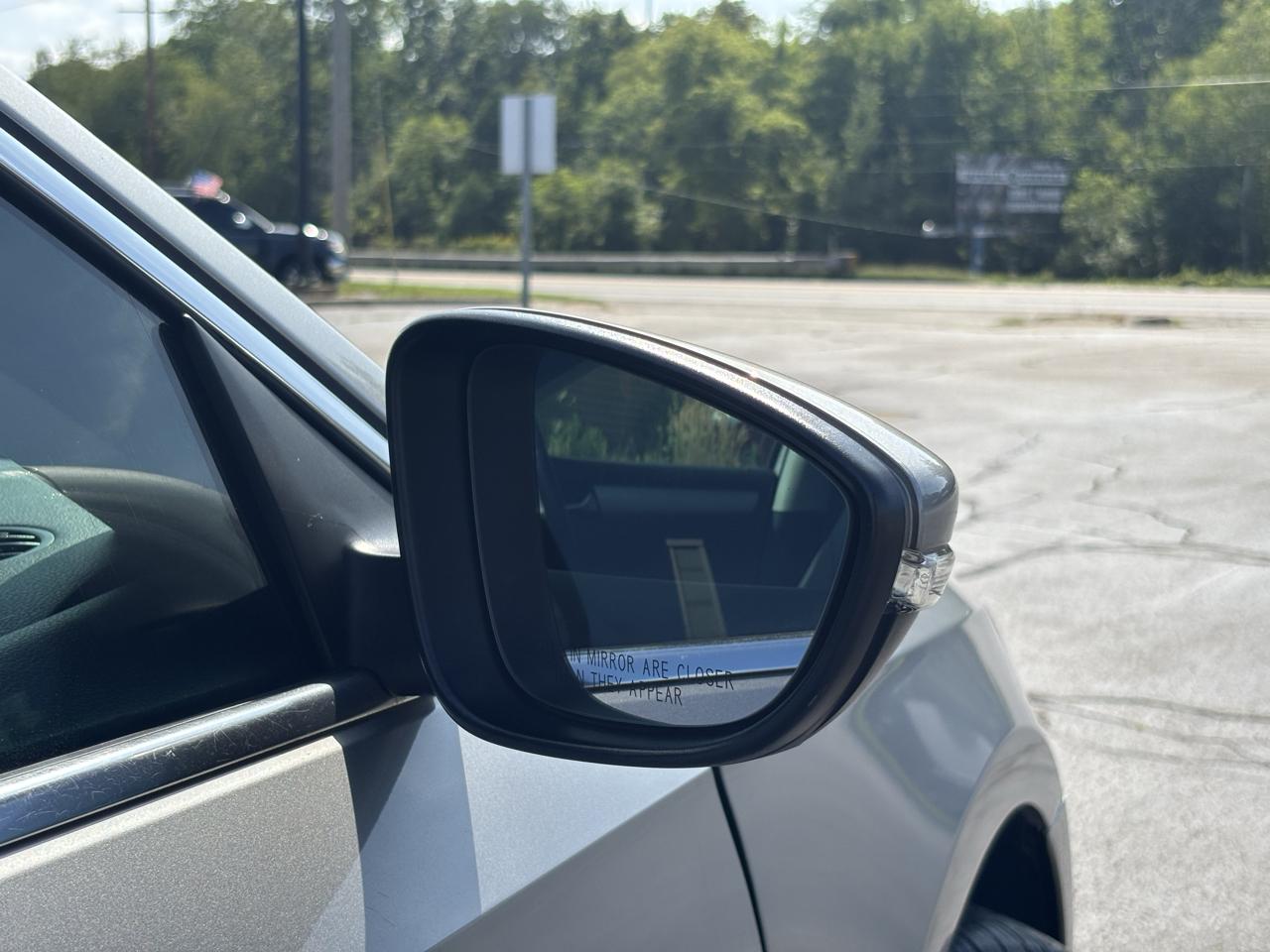 Volkswagen Passat 2.5L SE AT 2012