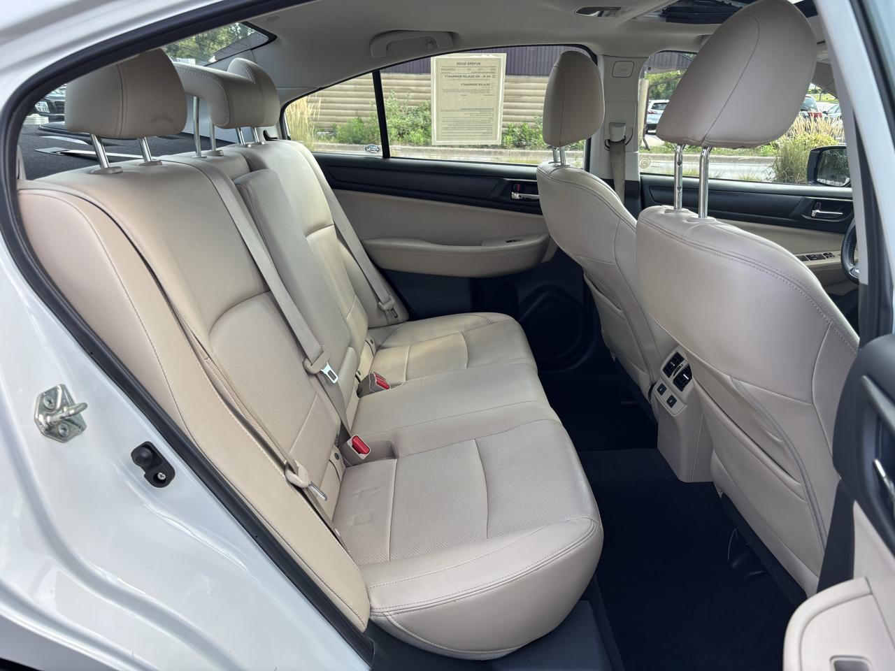 Subaru Legacy 3.6R Limited 2015