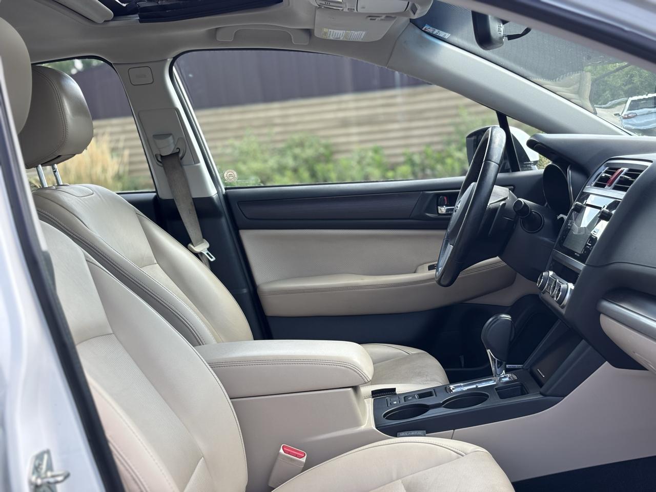 Subaru Legacy 3.6R Limited 2015