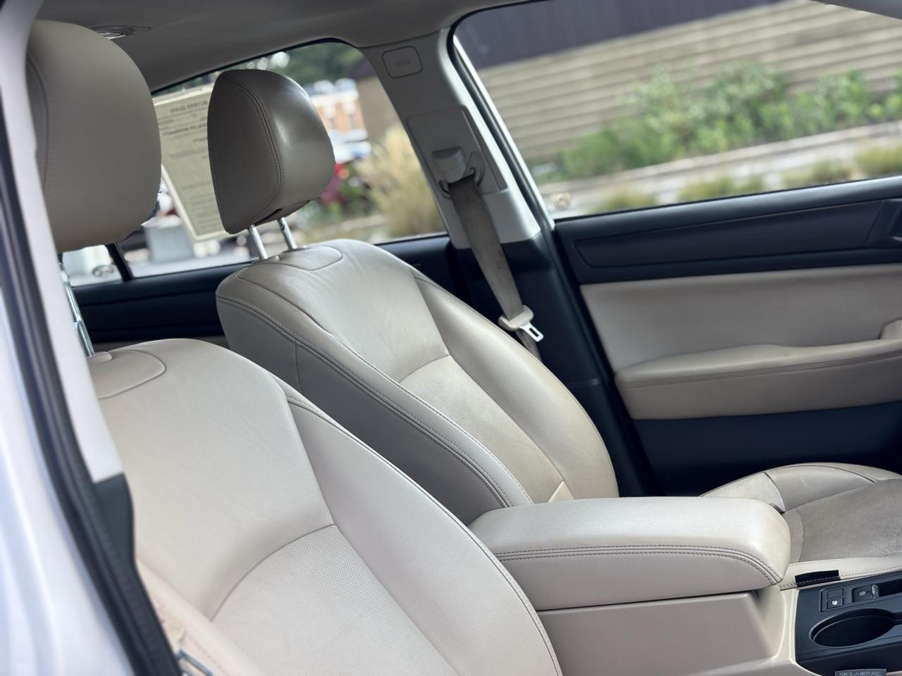 Subaru Legacy 3.6R Limited 2015