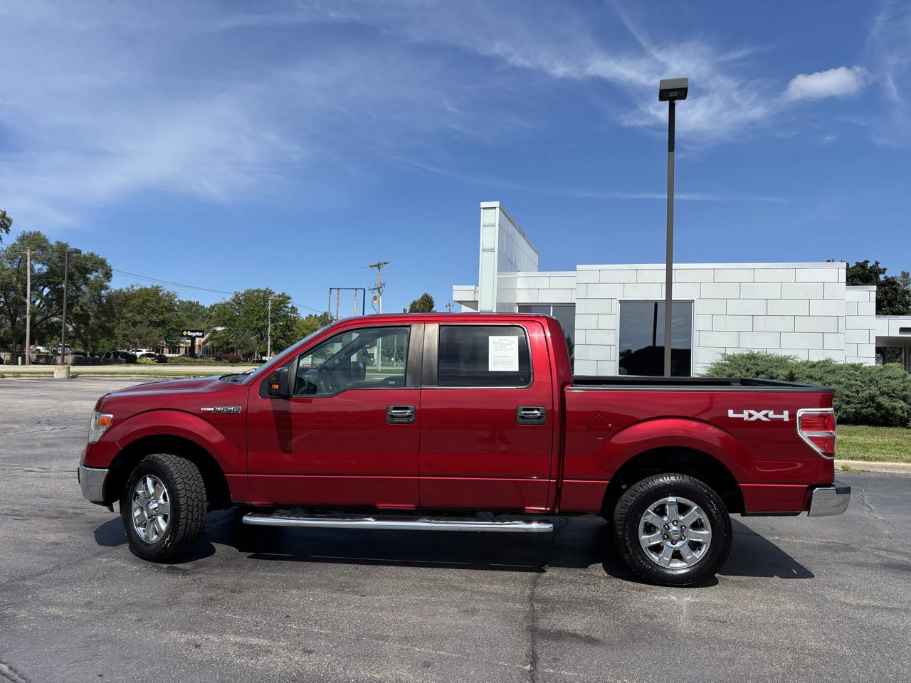Ford F-150 XLT SuperCrew 5.5-ft. Bed 4WD 2014