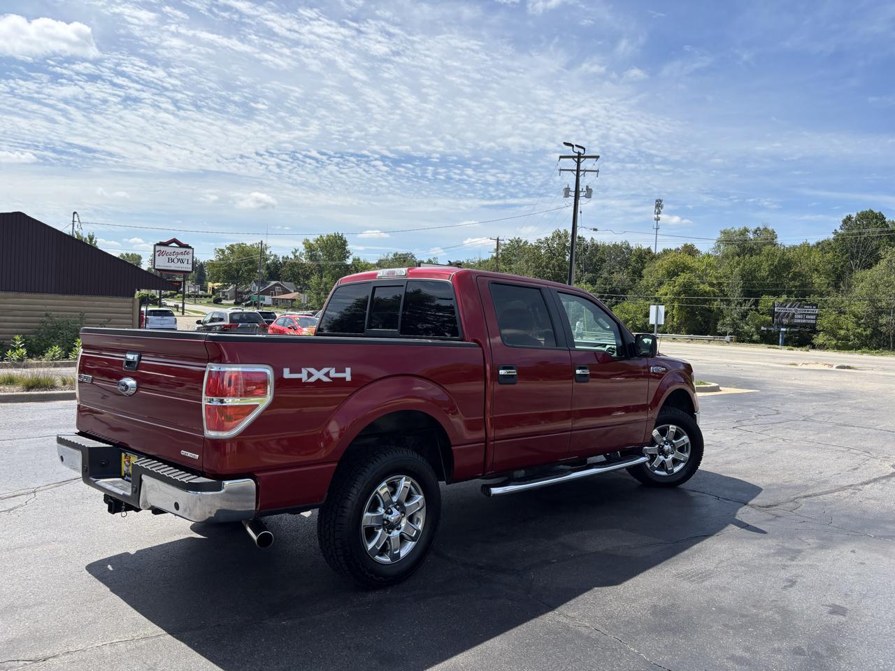 Ford F-150 XLT SuperCrew 5.5-ft. Bed 4WD 2014