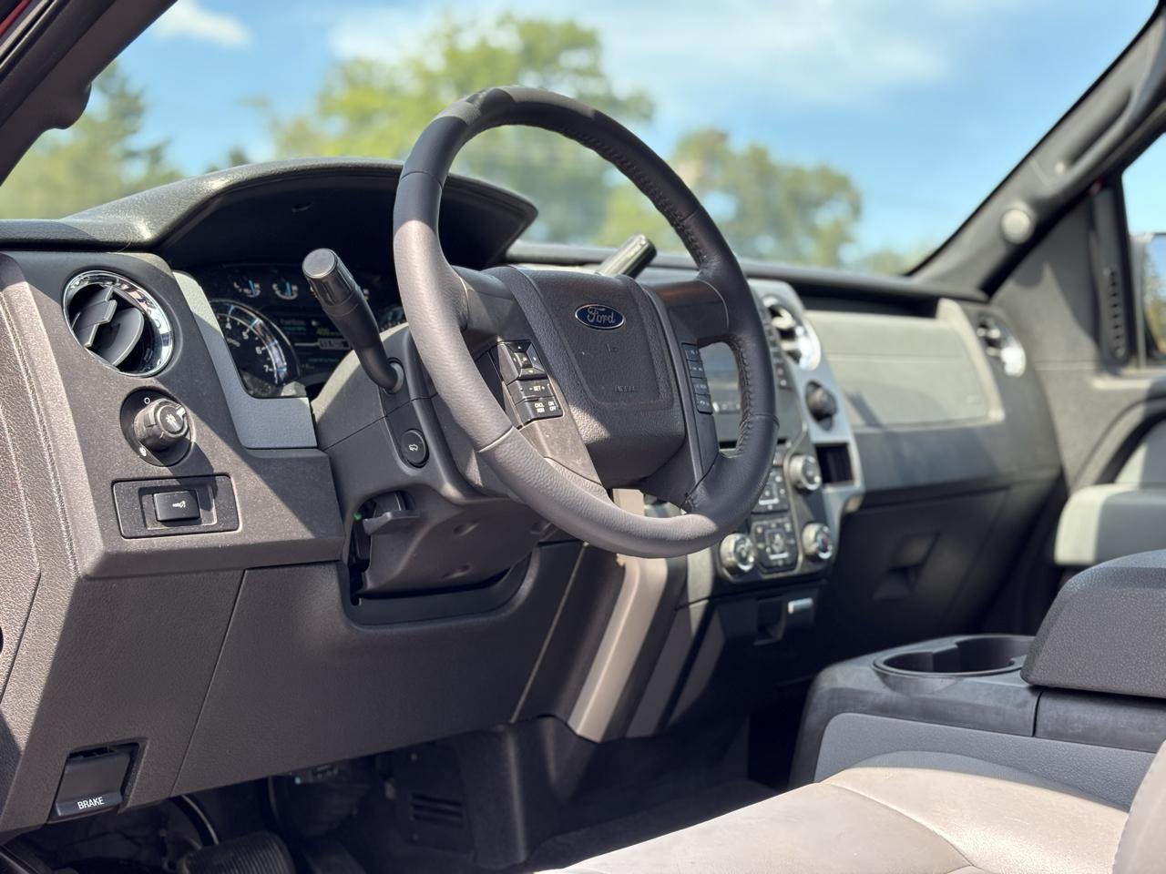Ford F-150 XLT SuperCrew 5.5-ft. Bed 4WD 2014