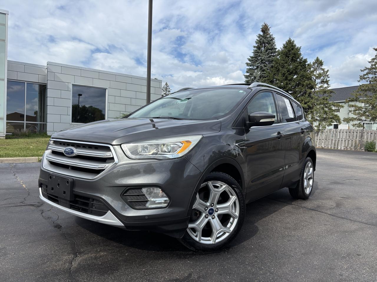 Ford Escape Titanium 4WD 2017