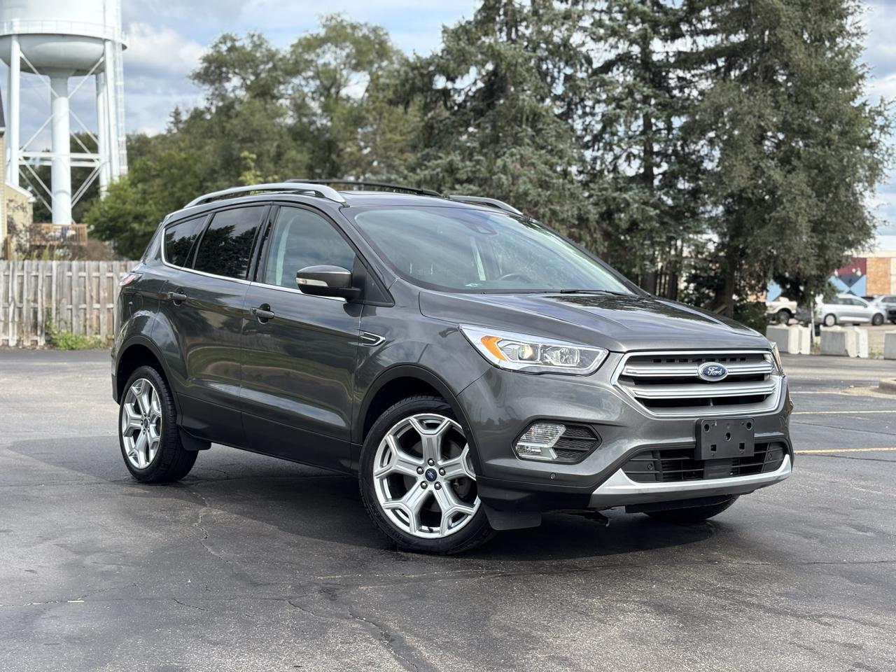 Ford Escape Titanium 4WD 2017