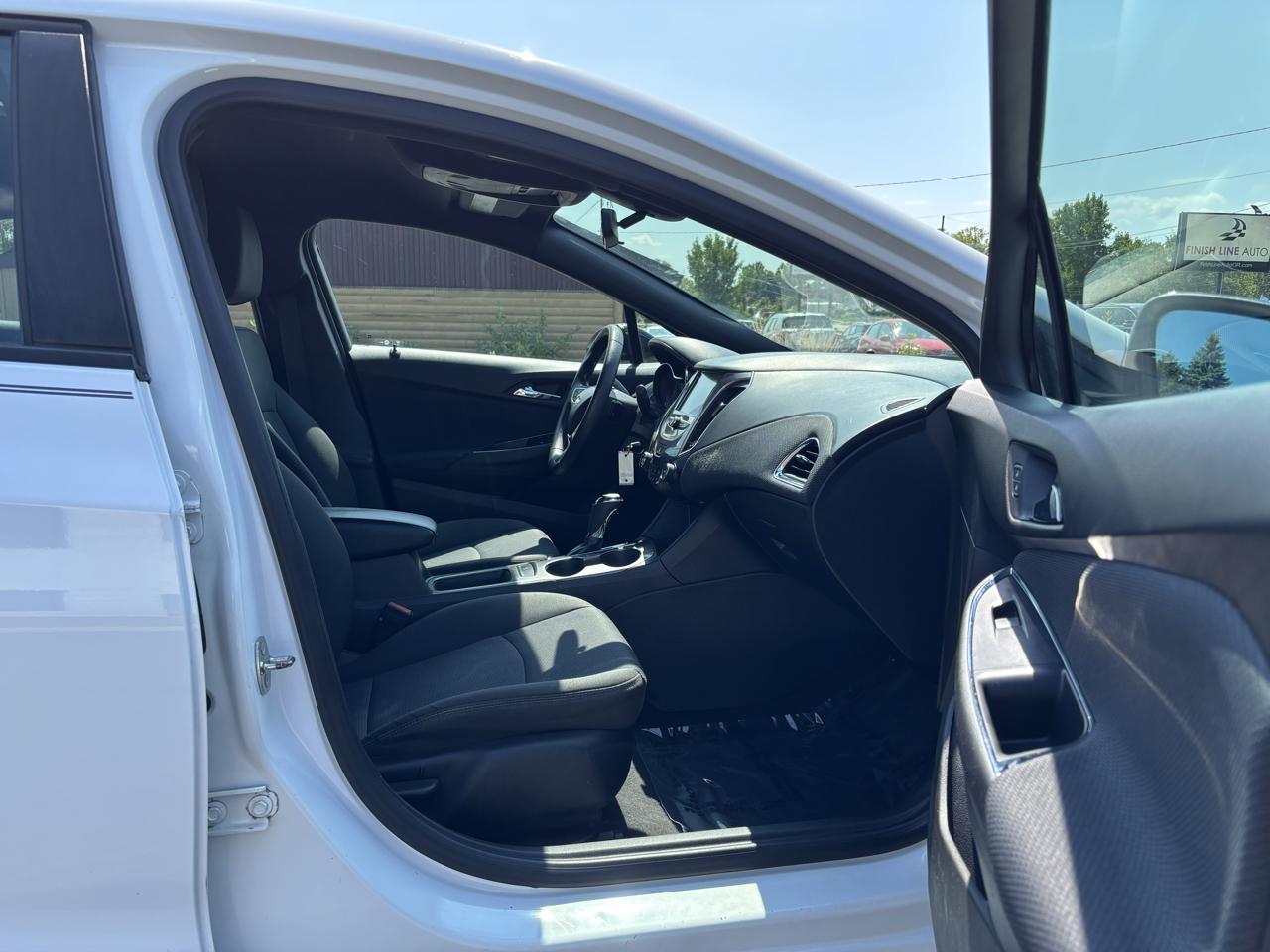 Chevrolet Cruze LT Auto 2017