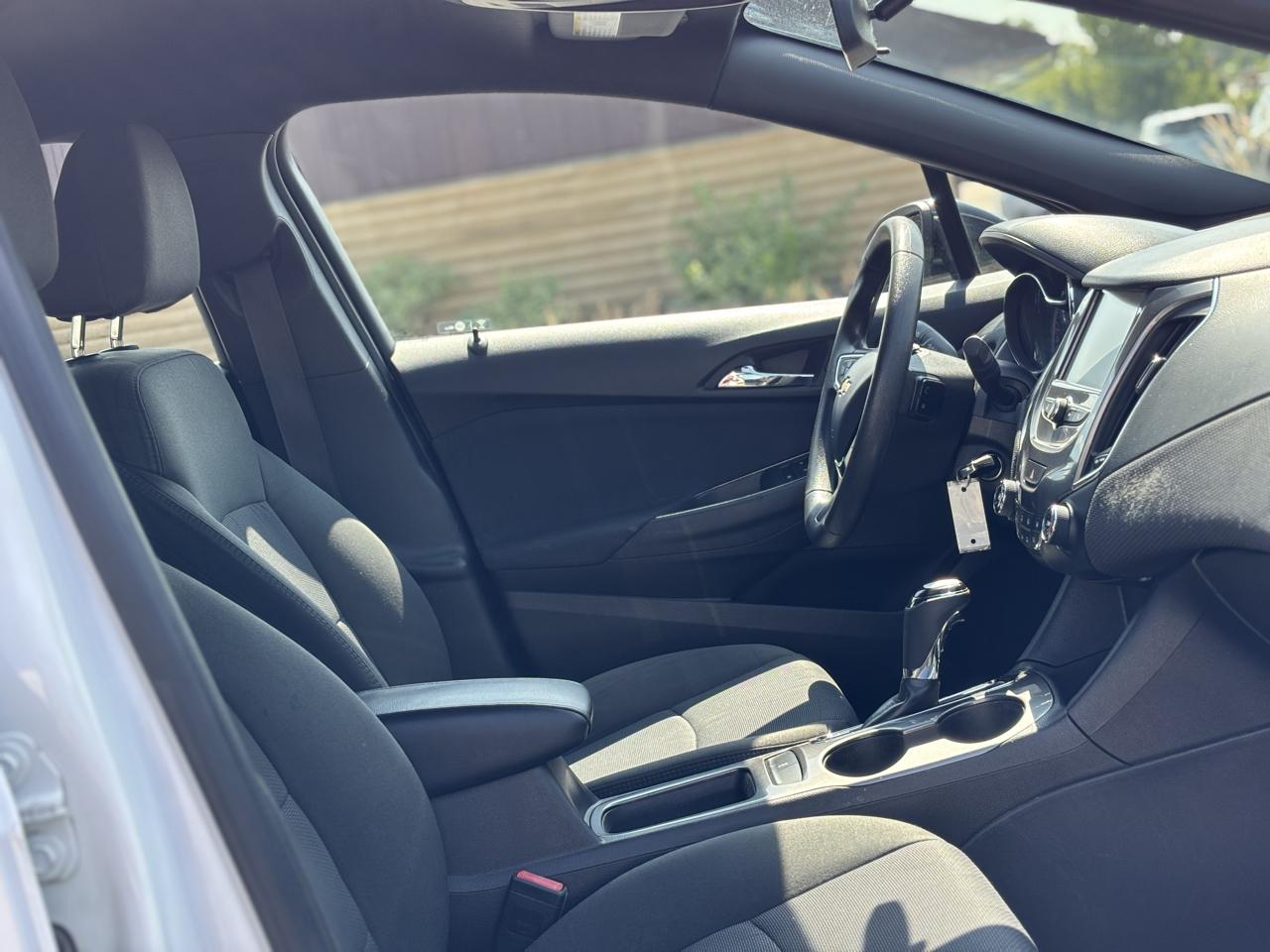 Chevrolet Cruze LT Auto 2017