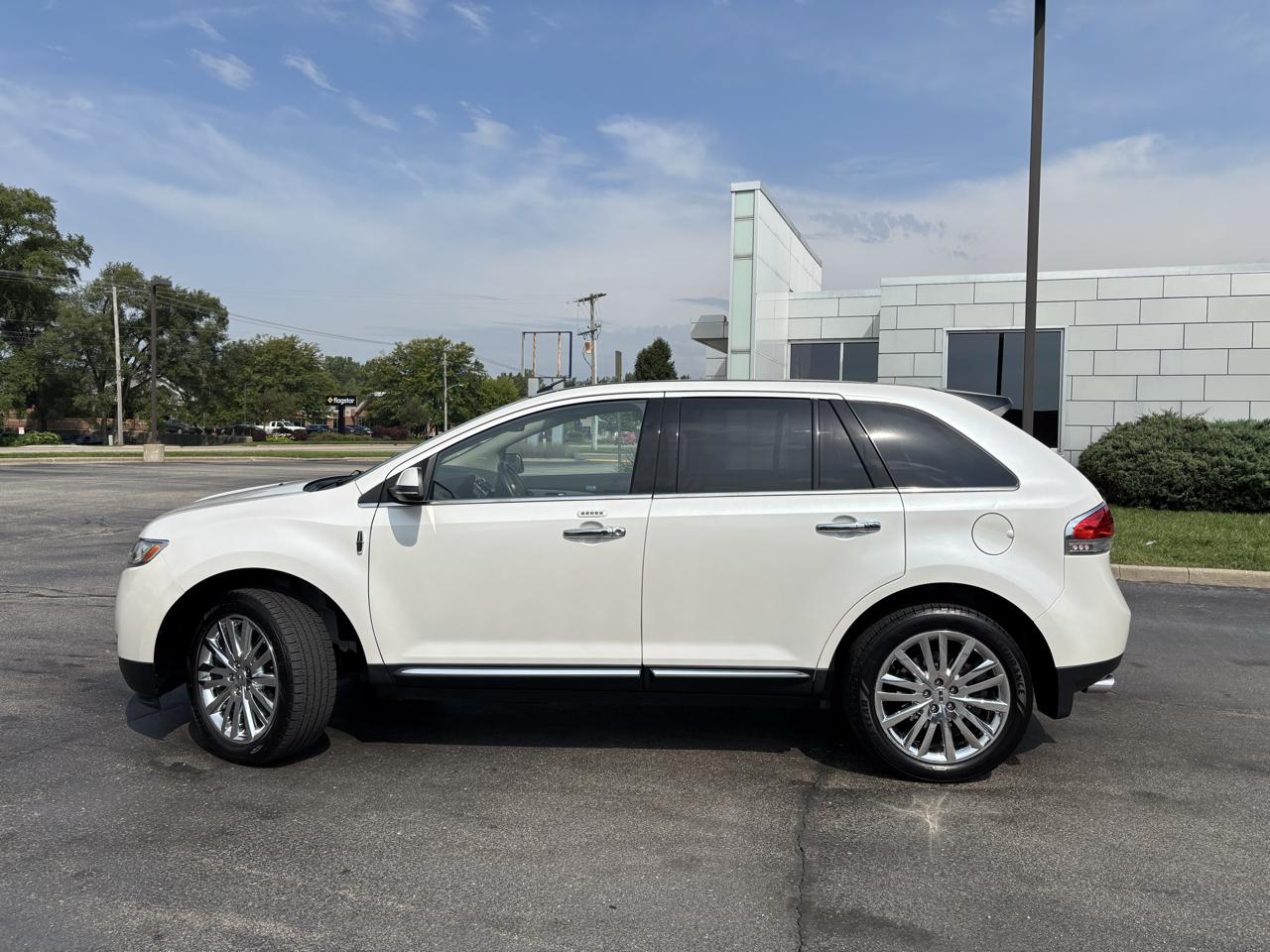 Lincoln MKX AWD 4dr 2013