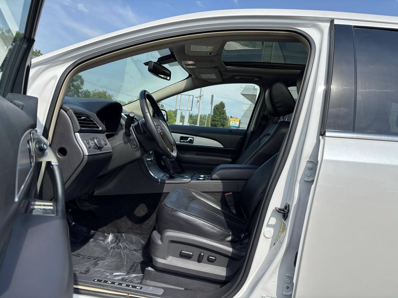Lincoln MKX AWD 4dr 2013