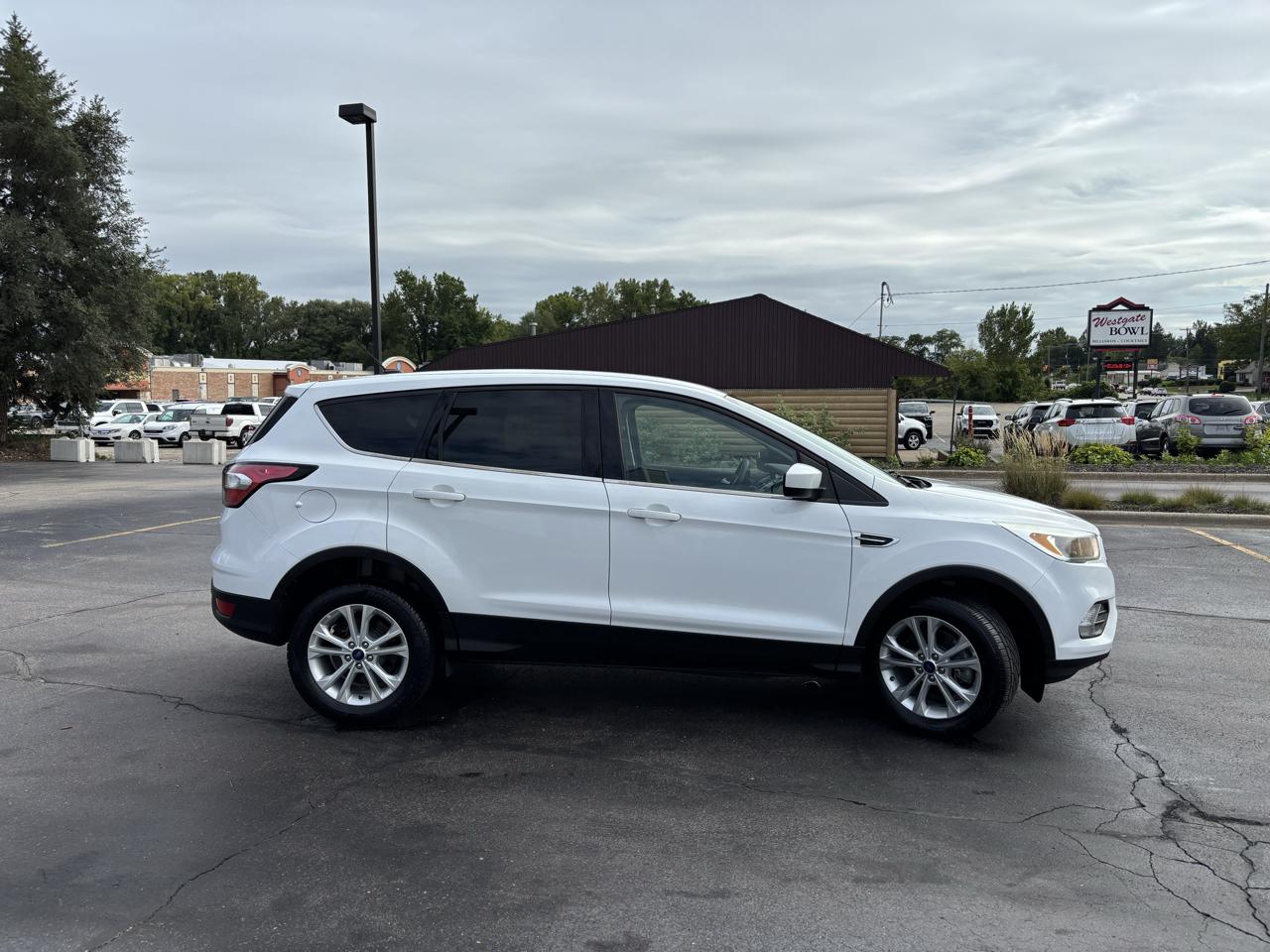 Ford Escape SE 4WD 2017