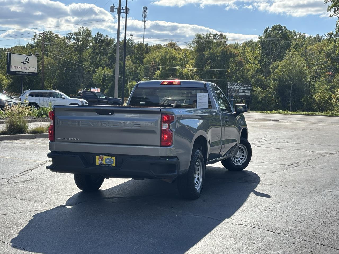 Chevrolet Silverado 1500 4WD Reg Cab 140" Work Truck 2021