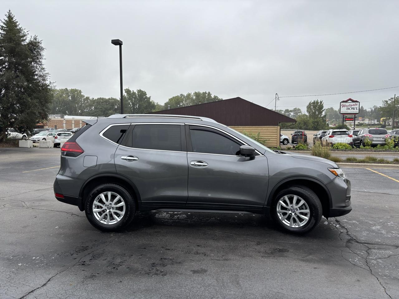Nissan Rogue AWD SV 2018