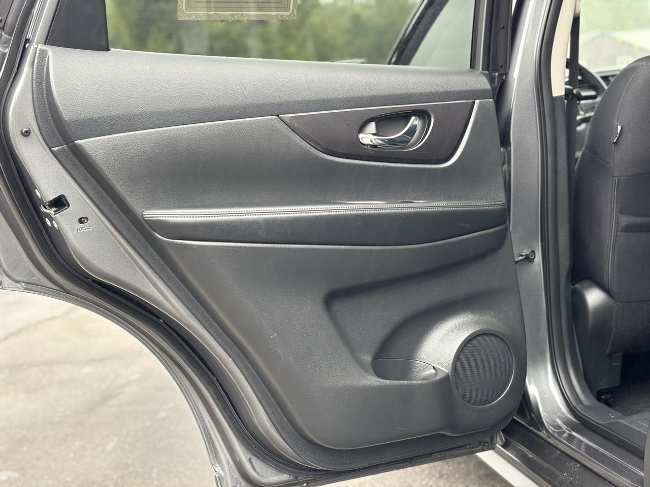 Nissan Rogue AWD SV 2018