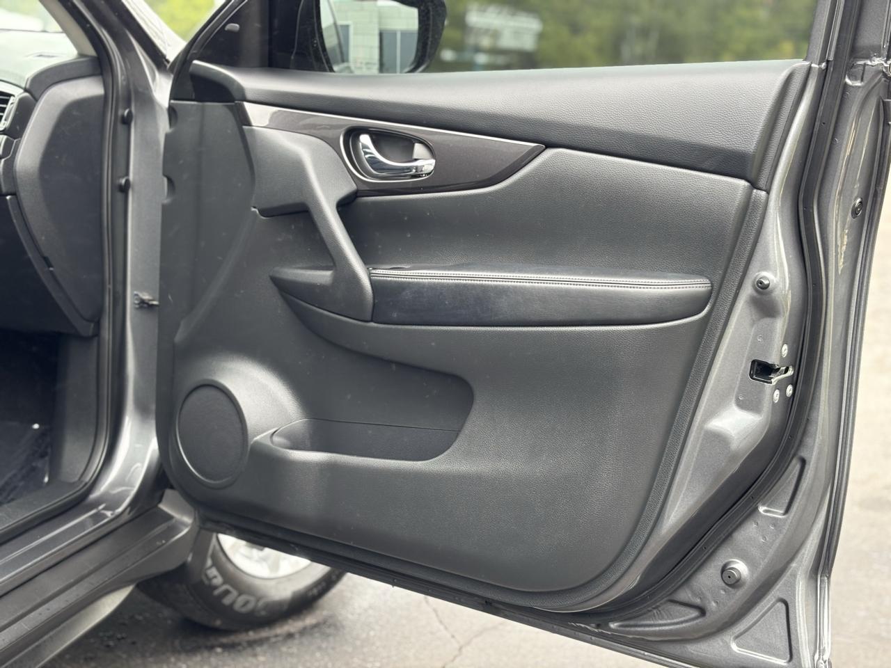 Nissan Rogue AWD SV 2018