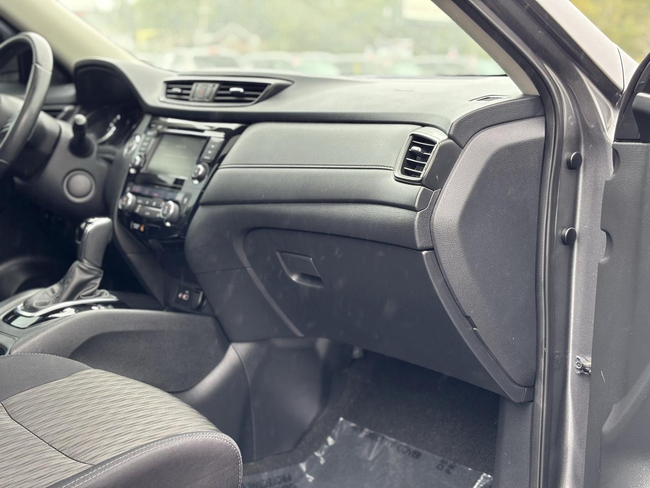 Nissan Rogue AWD SV 2018