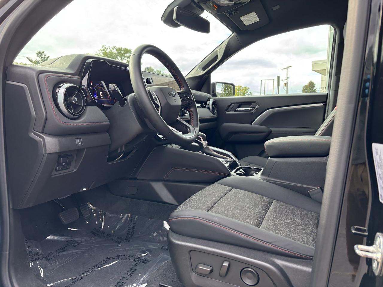 Chevrolet Colorado 4WD Crew Cab Z71 2023