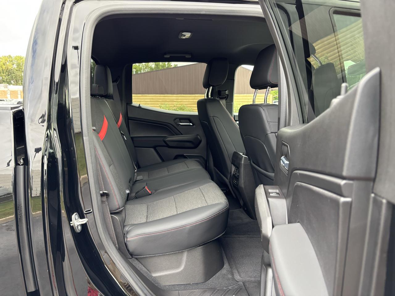 Chevrolet Colorado 4WD Crew Cab Z71 2023