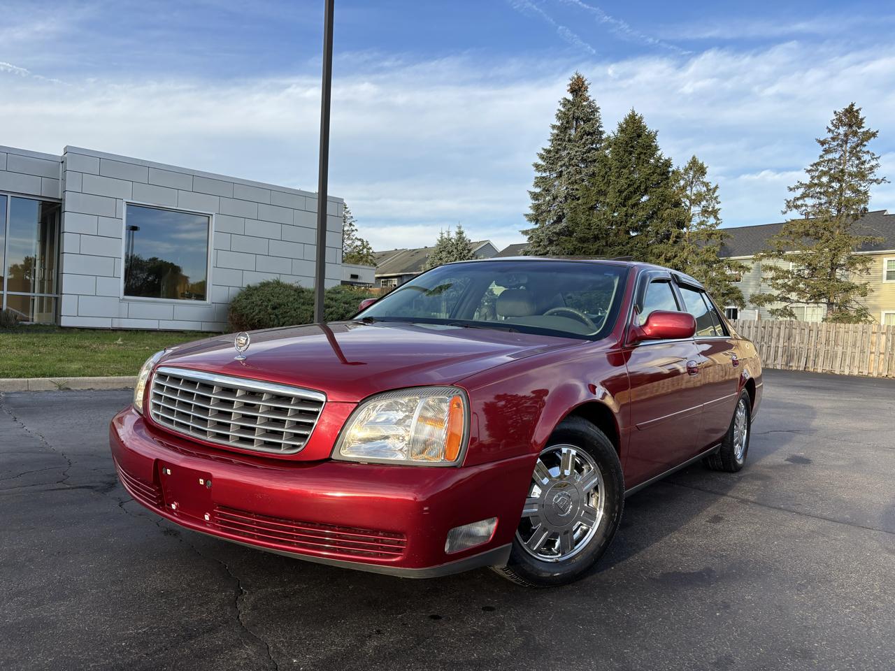 Cadillac DeVille 4dr Sdn 2003