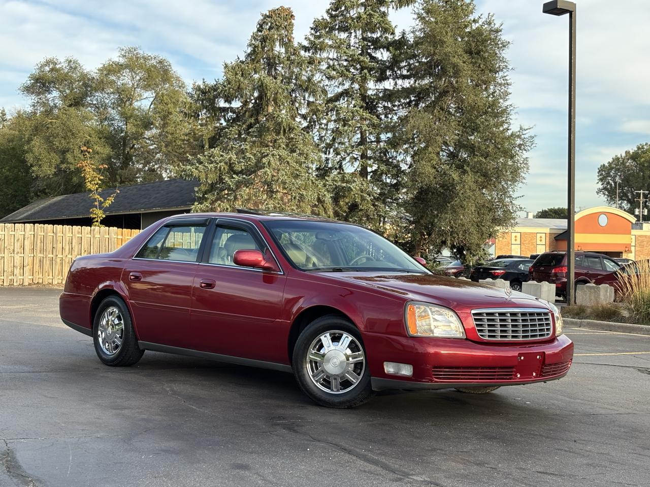 Cadillac DeVille 4dr Sdn 2003