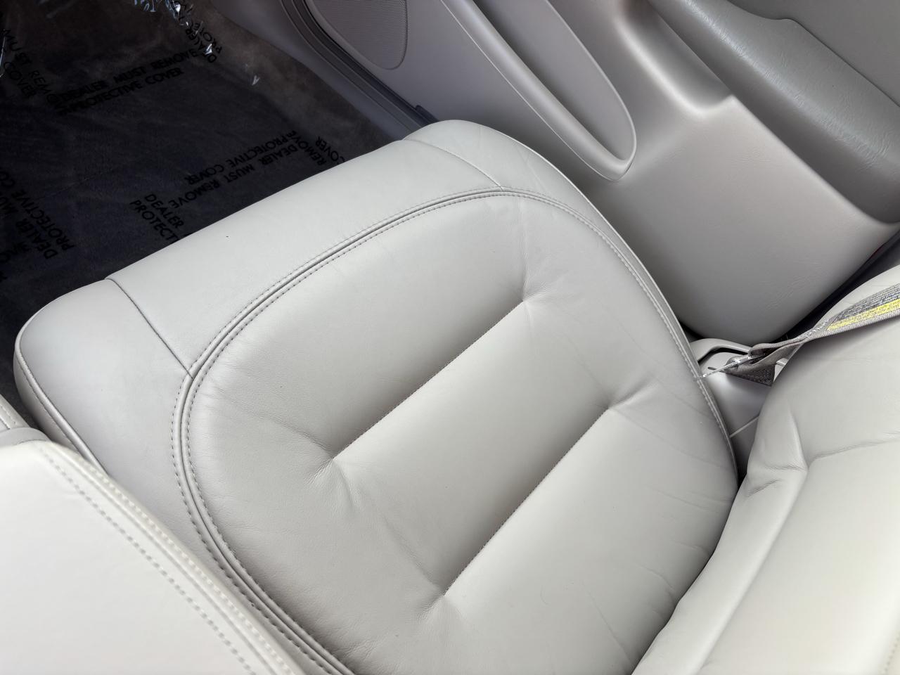 Cadillac DeVille 4dr Sdn 2003