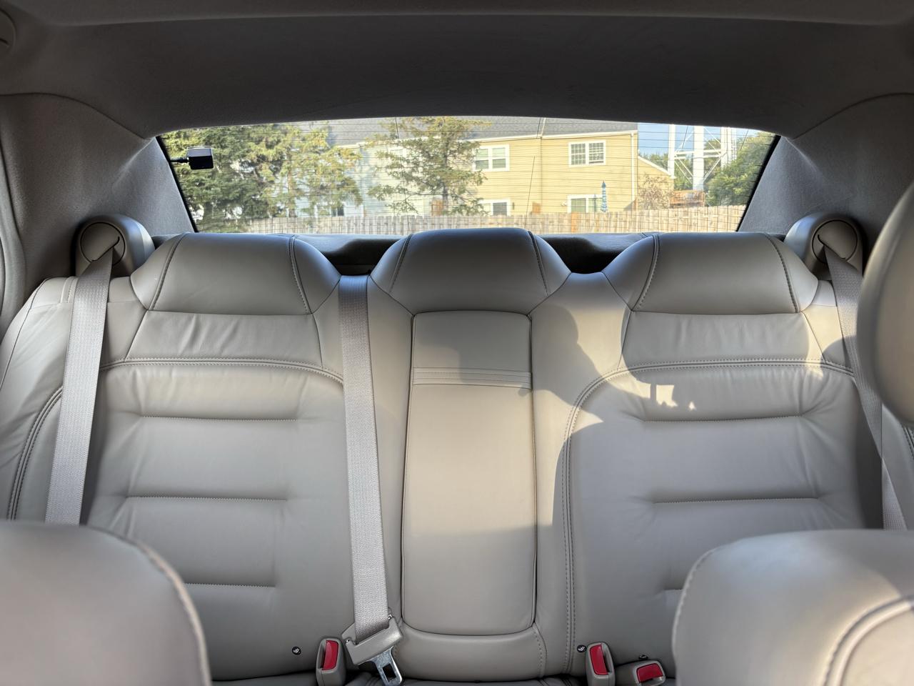 Cadillac DeVille 4dr Sdn 2003
